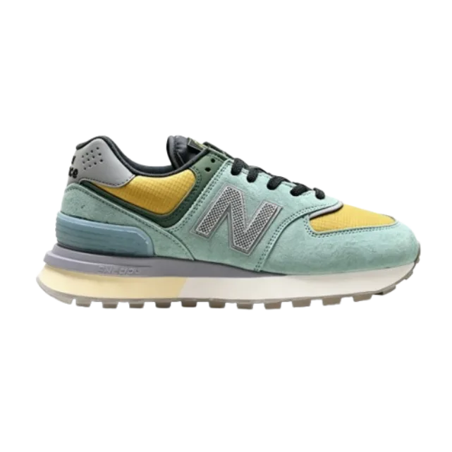 Low-Top Sneakers