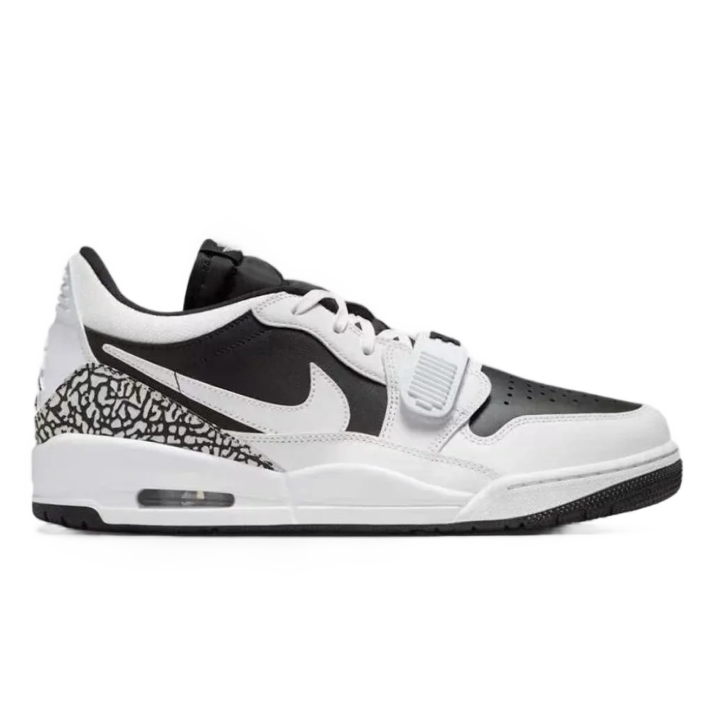 Jordan Retro Sneakers