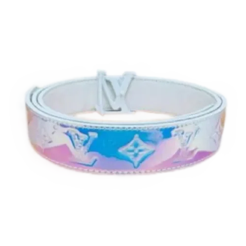 LY Logo Buckle Belts